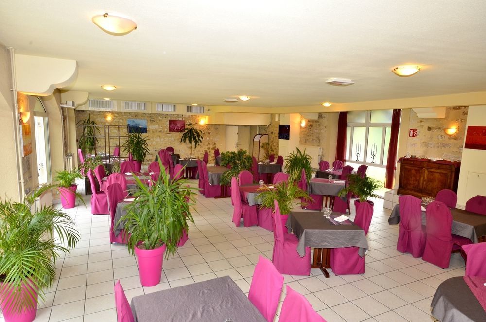 Hotel Restaurant Du Mee Le Mée-sur-Seine Exteriör bild